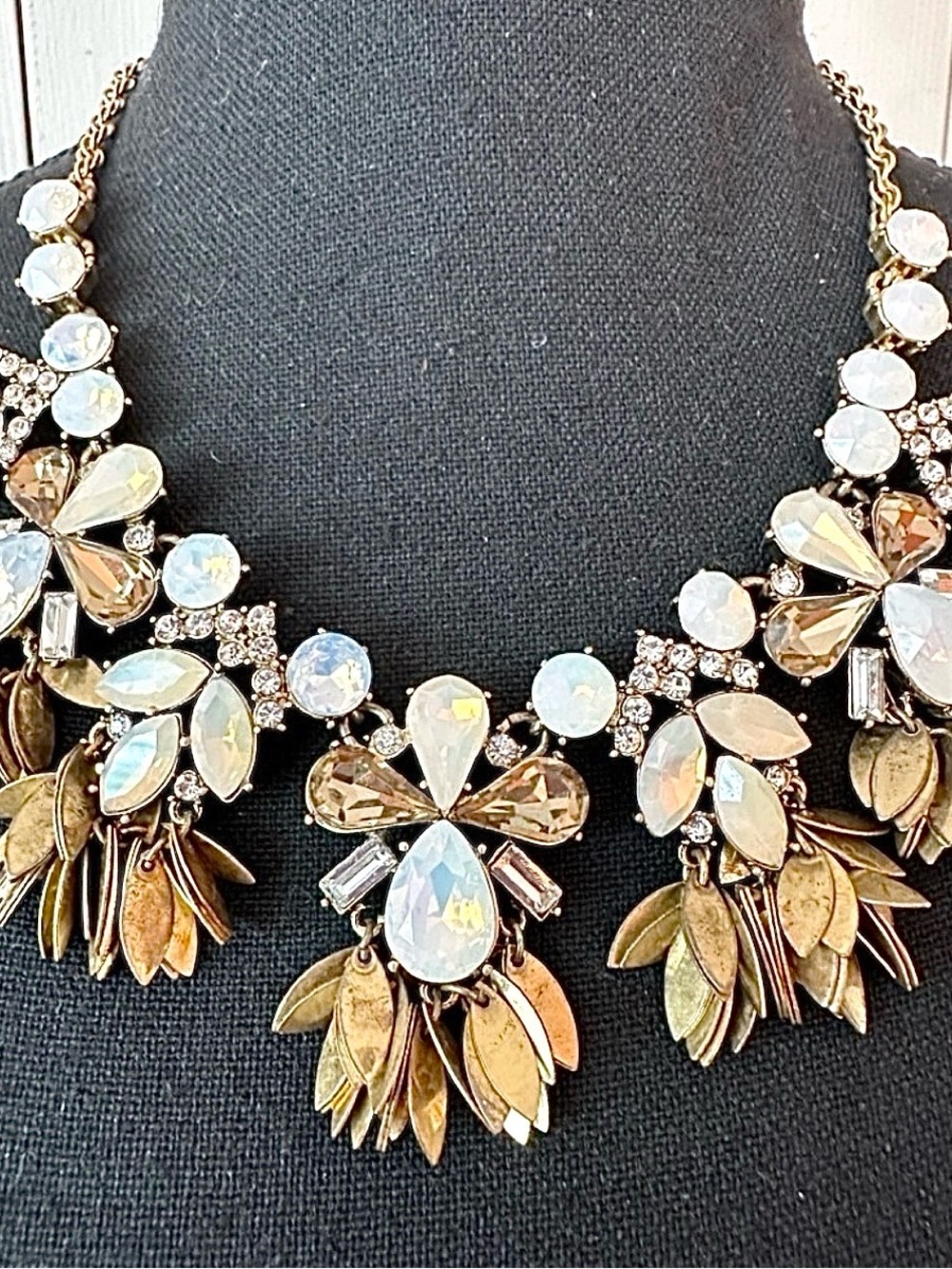 LOFT ~ Elegant Gold and White Statement Necklace 16-Inches